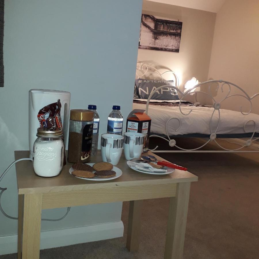 Street artist Bed & Breakfast Romford Eksteriør bilde
